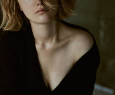 Schody do nieba (III). Służbowa żona