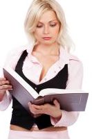 Książki spadające z regałów (I)