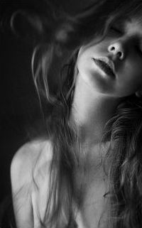 Głębokie opowiadania erotyczno-fantastyczne czarownic z dziwnych czasów - Brington